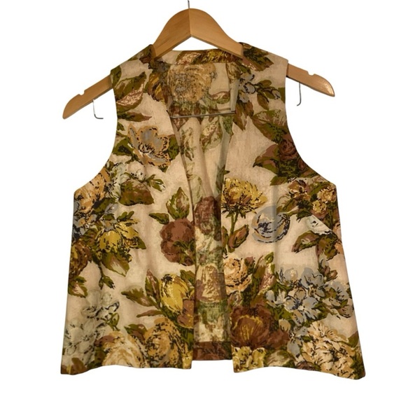 Vintage Womens Handmade Floral Vest And Cropped Flare Pants - Picture 6 of 8